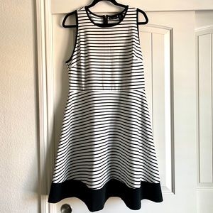 NWOT Nicole Miller dress